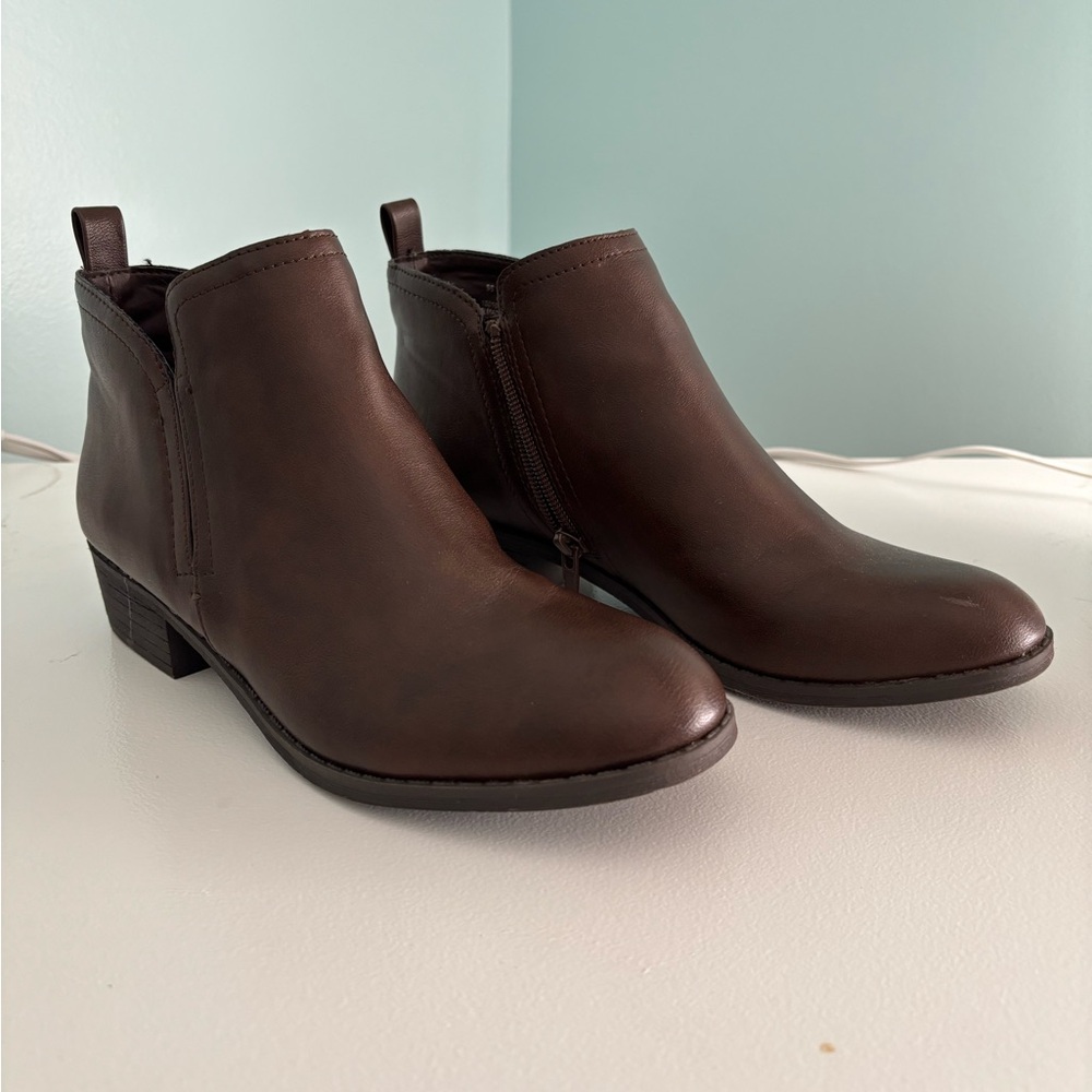 Sun & Stone women’s ankle boots